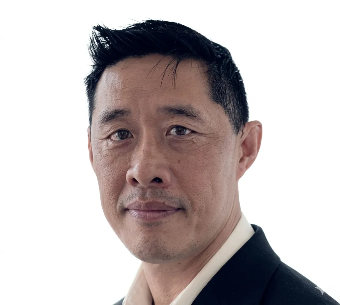 Portrait of Ken Tovich